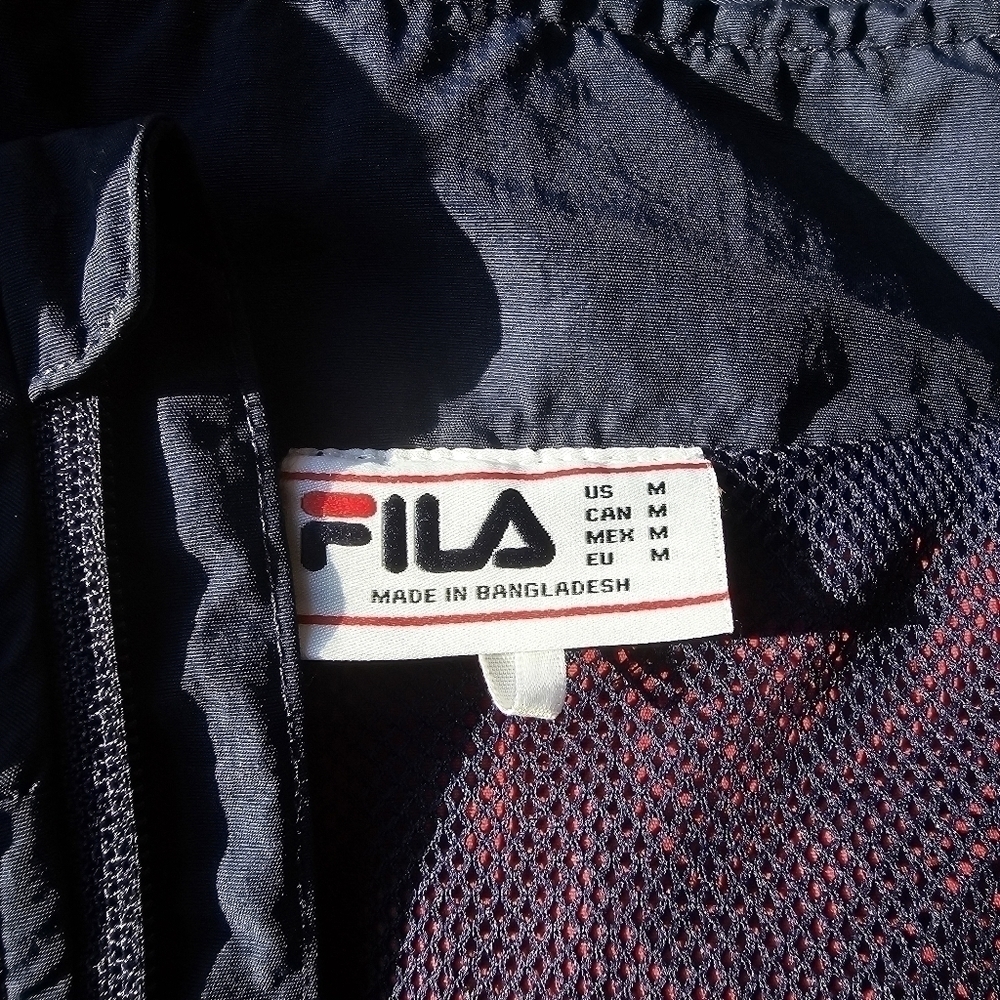 Fila Light-weight Zip-front Jacket with Hood, Fila Logo on Front, Size Medium - Picture 7 of 11